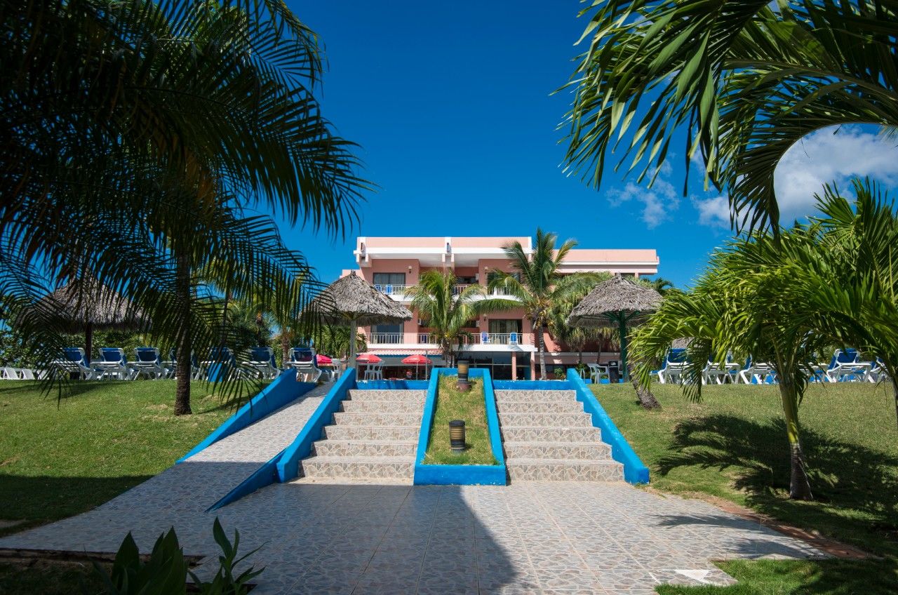 Hotel Faro Luna à Playa Rancho Luna Extérieur photo