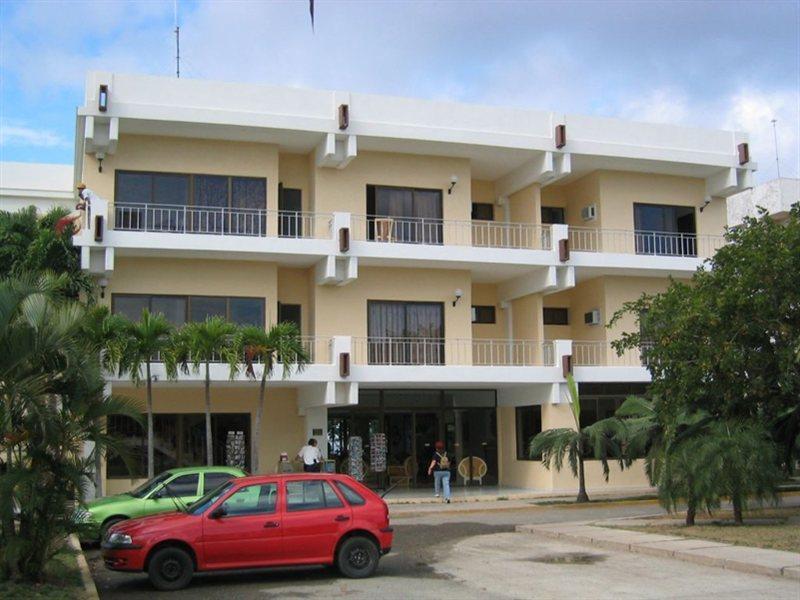 Hotel Faro Luna à Playa Rancho Luna Extérieur photo