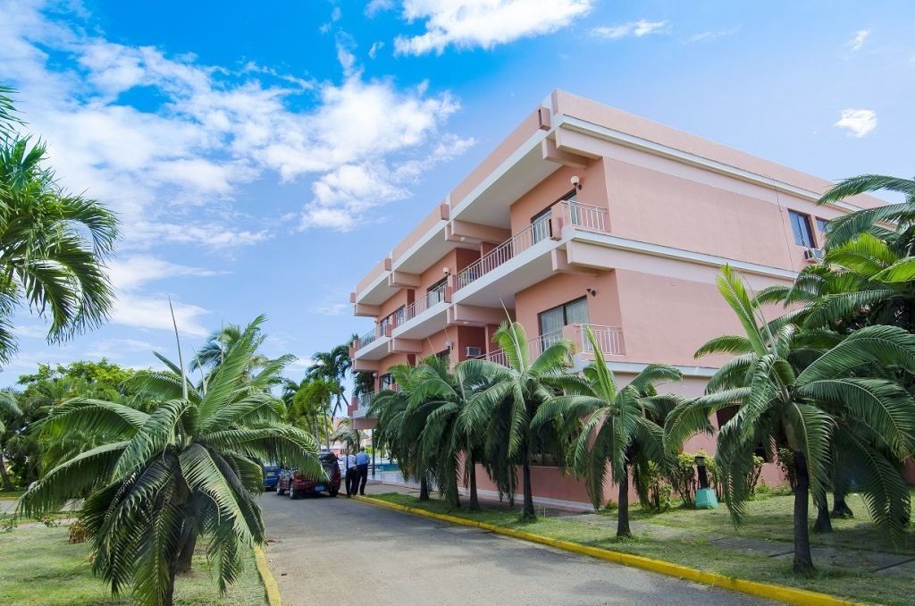 Hotel Faro Luna à Playa Rancho Luna Extérieur photo